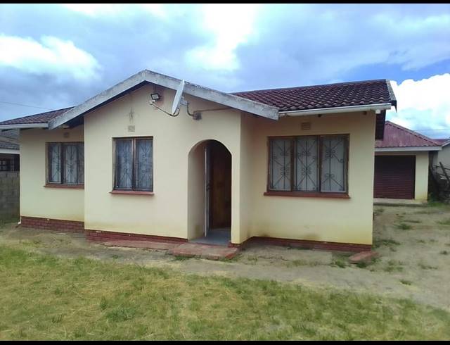 3 BEDROOM HOUSE FOR SALE IN ULUNDI D